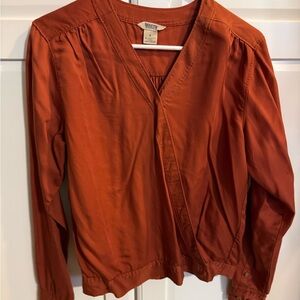 Duluth Rust Orange V-Neck Long-Sleeve Top